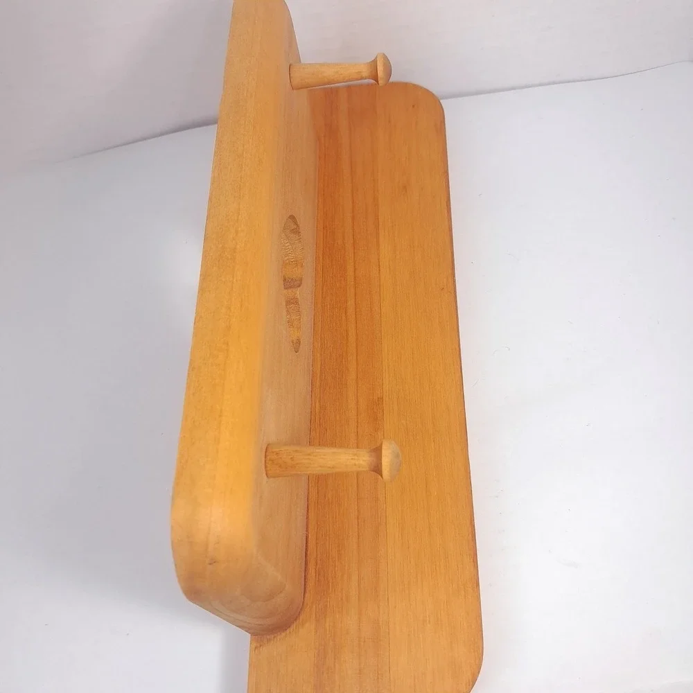 Wood heart cutout wall shelf trinket 2 pegs hooks display cottagecore stained